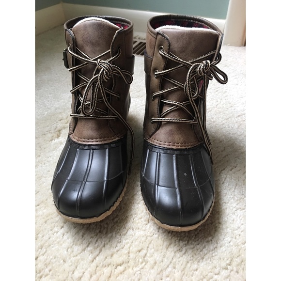 duck boots maurices